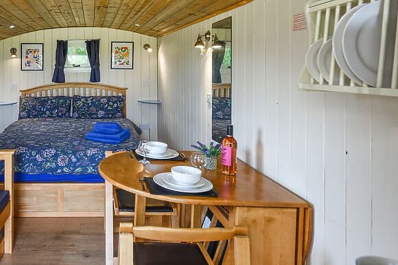 Bluebell - Shepherd Hut
