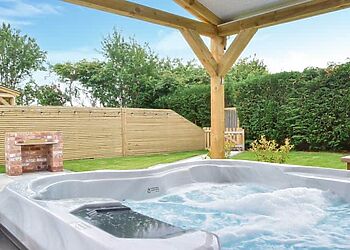 Glamping Pod 1