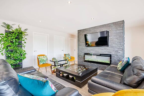 Micklemore Lakes & Lodges