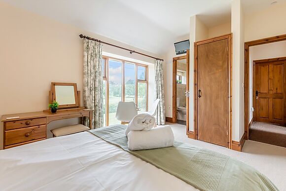 Leopold At The Victorian Barn