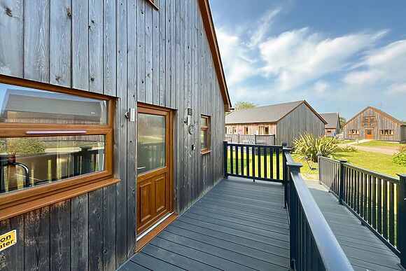 Laurel at James Ville Marina