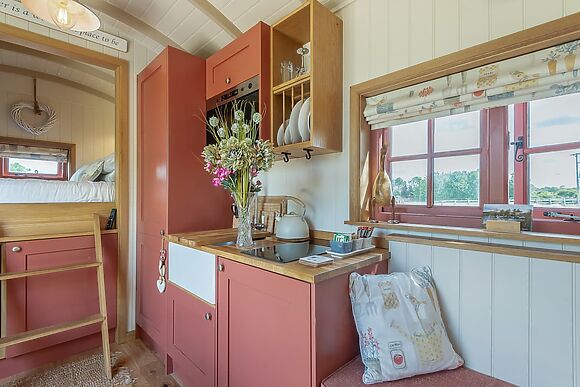 Bonnie’s Shepherd Hut