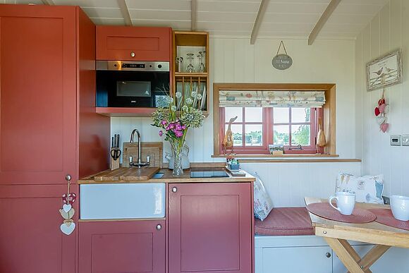 Bonnie’s Shepherd Hut