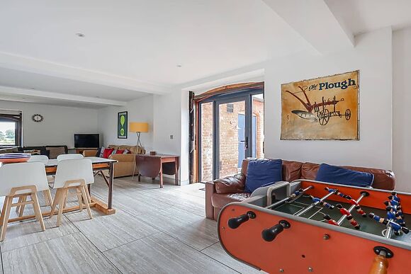 Plough Share in Gloucester