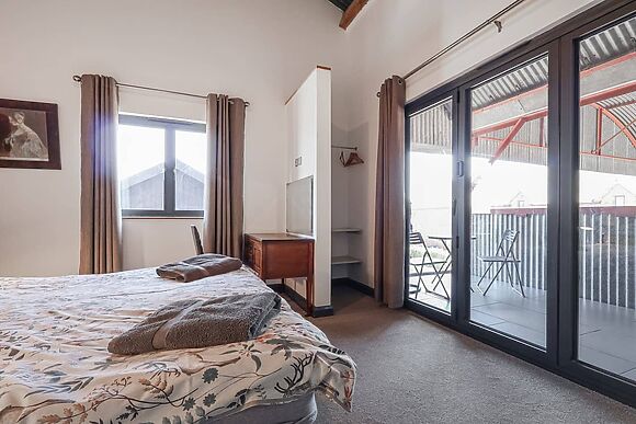 Rusty Barn in Gloucester