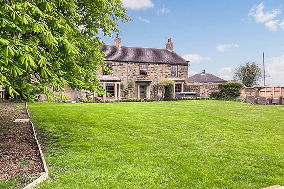 The Farmhouse in Featherstone