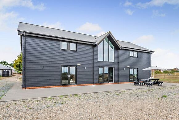Mals Barn
