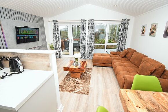 Bluebird Lodge 2