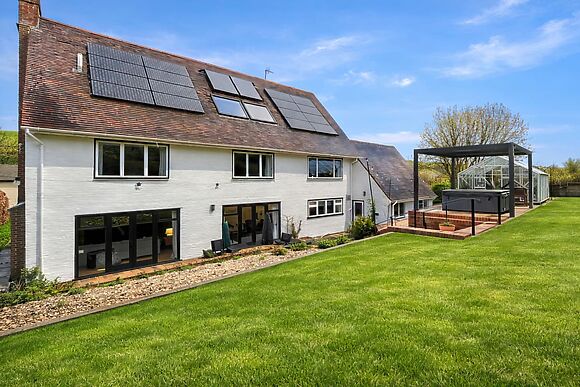 Blackthorn House
