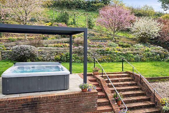 Blackthorn House