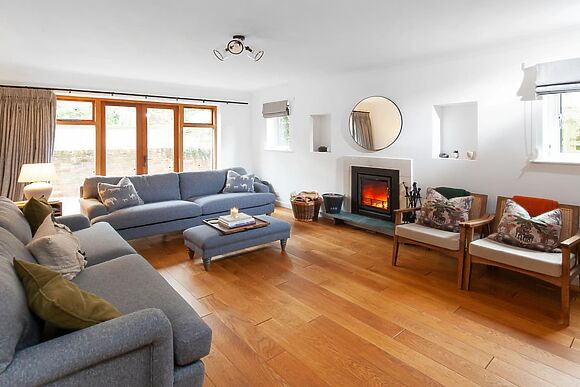 Blackthorn House