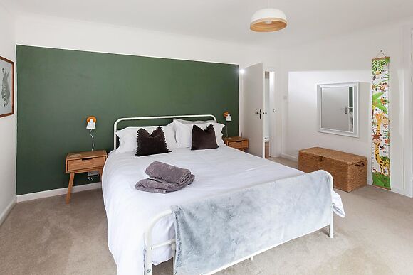 Blackthorn House
