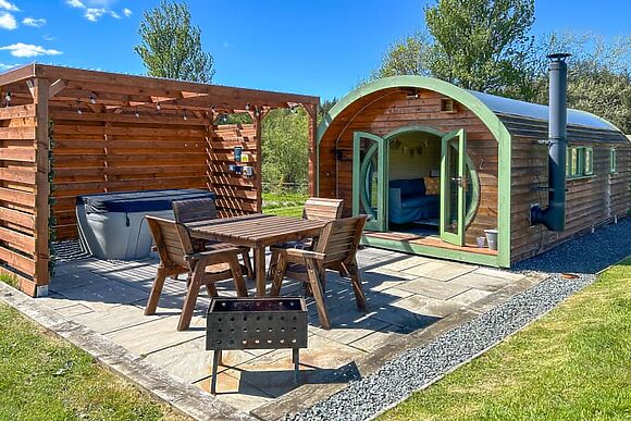 Willow Pod