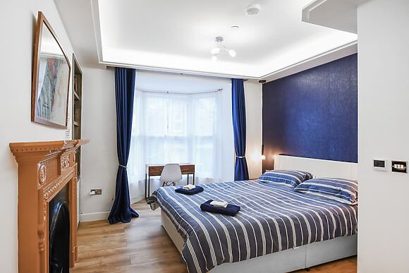 The Lily Apartment 1