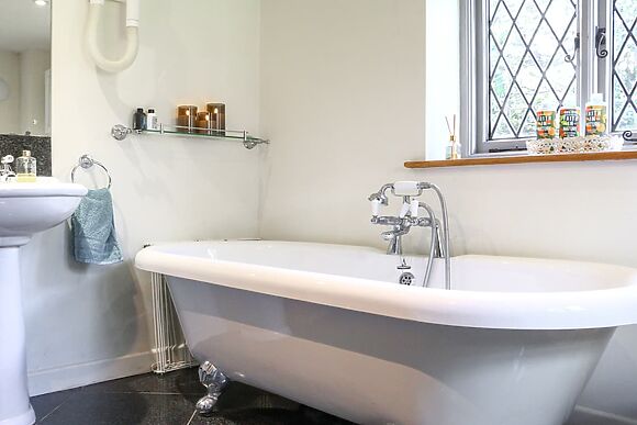 Pond Cottage