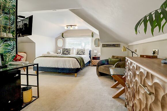 Boutique Gathering House