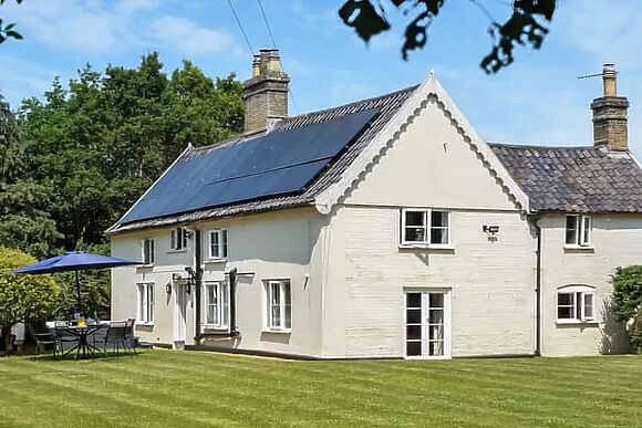 Old Hall Farmhouse