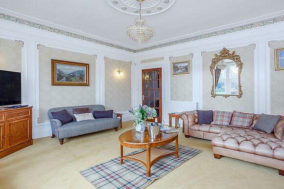 Craigendarroch House