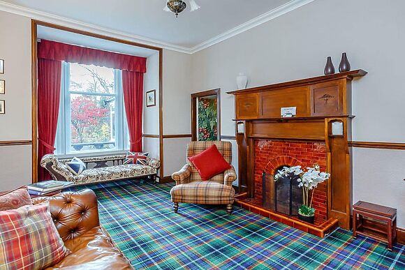 Craigendarroch House