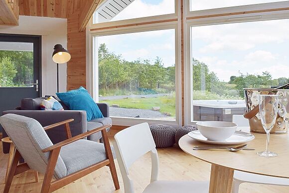 Heron Lodge in Five Roads