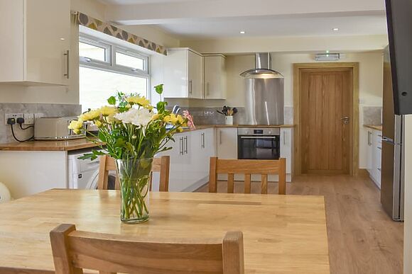 Dildre at Brynllin Holiday Cottages