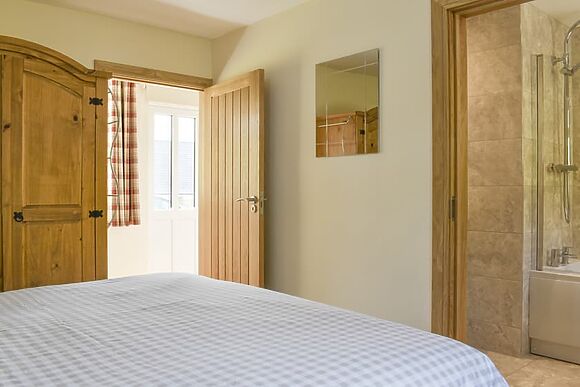 Dildre at Brynllin Holiday Cottages