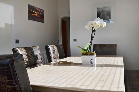 Ein Yfory at Ysgubor Fadog