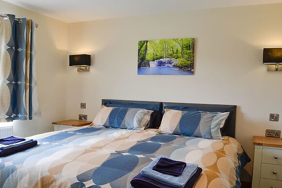 River Lodge in Hundred House