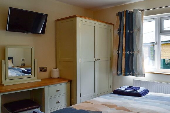 River Lodge in Hundred House