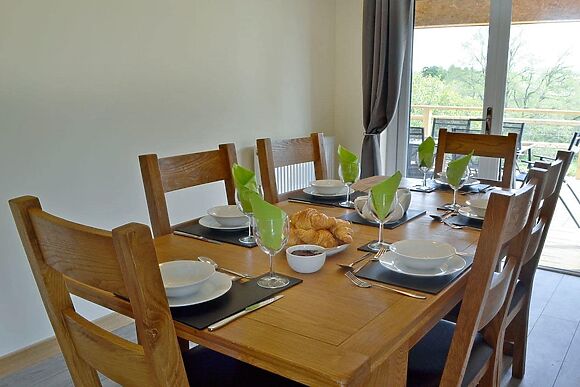 Woodland Lodge in Hundred House