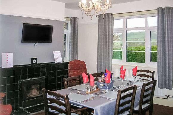 Bevan House in Hundred House