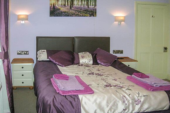 Bevan House in Hundred House