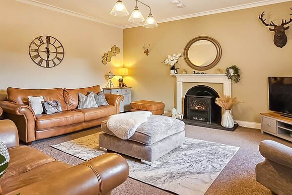 Antfield House in Scaniport