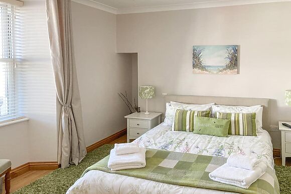 Ardstinchar Mews in Ballantrae