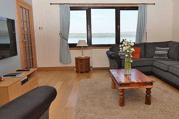 Clydeside Villa