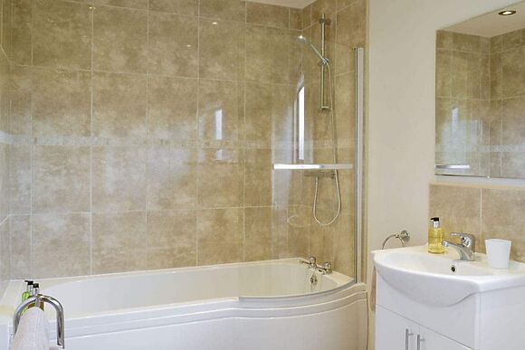 Hazel Lodge at Faulkers Lakes