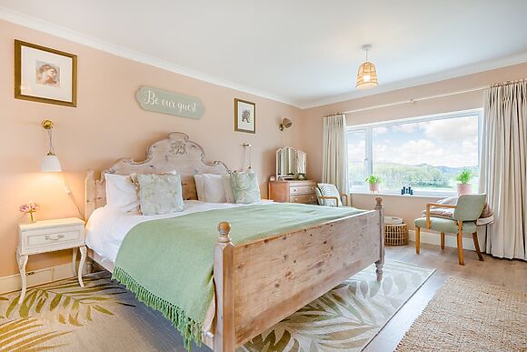 Bay View in Blue Anchor