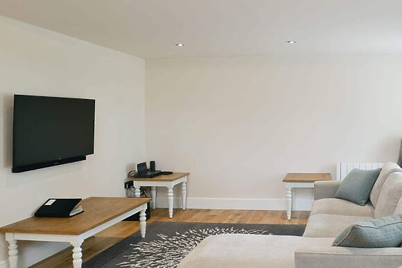 Stirton Burrow in Stirton