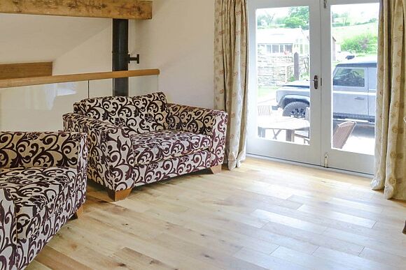 Stirton Burrow in Stirton