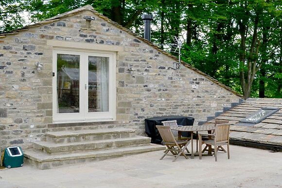 Stirton Burrow in Stirton