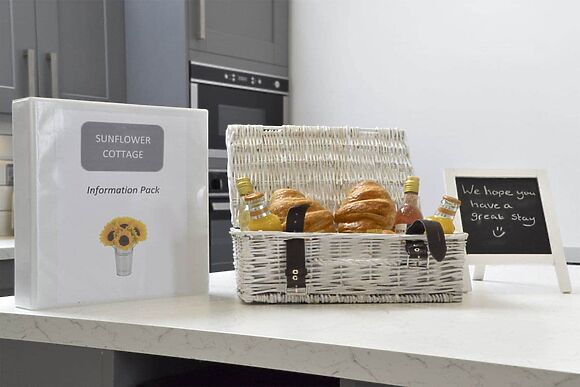 Sunflower Cottage at Hoxne Cottages