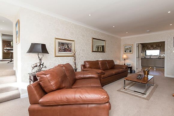 Hill End Farmhouse at Hillend