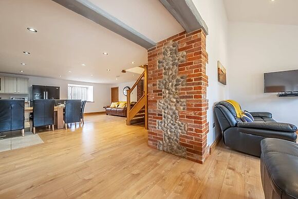 The Great South Barn