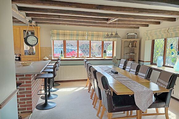 Lambourne House At Ashtree Court