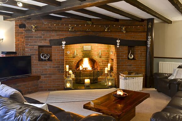 Lambourne House At Ashtree Court