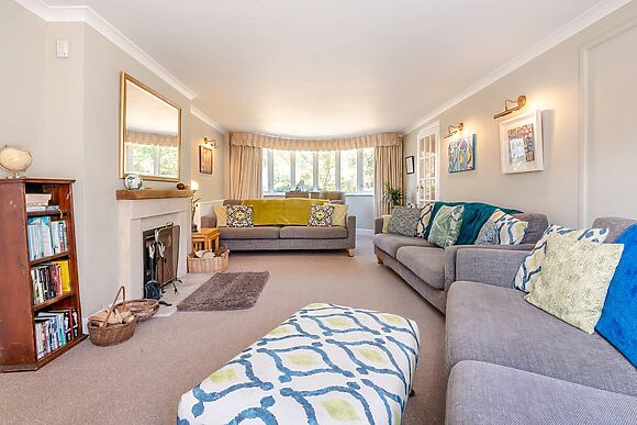 Arnewood Corner in Sway