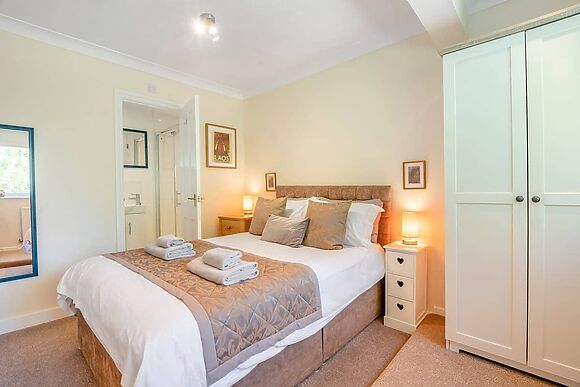 Arnewood Corner in Sway