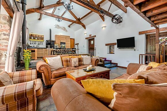 Wheelwright Barn at Bronyn Farm