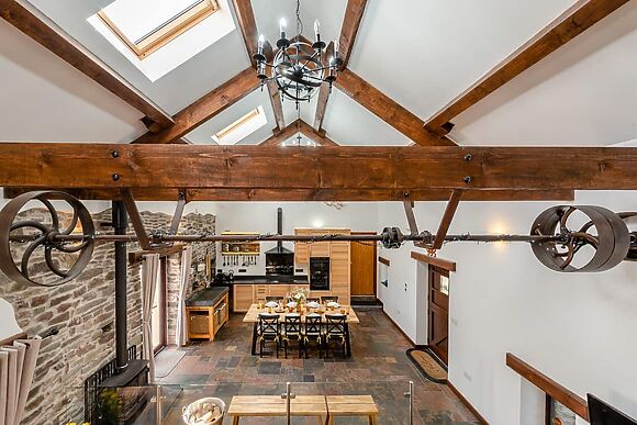 Wheelwright Barn at Bronyn Farm