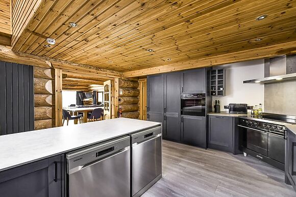 Mountain Bear Lodge